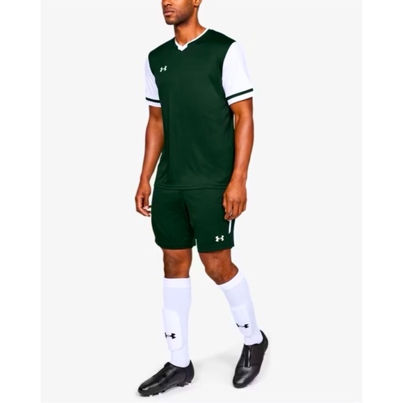 UNDER ARMOUR • Forest Green Maquina 2.0 Jersey Soccer Short Sleeve Shirt - Picture 2 of 7